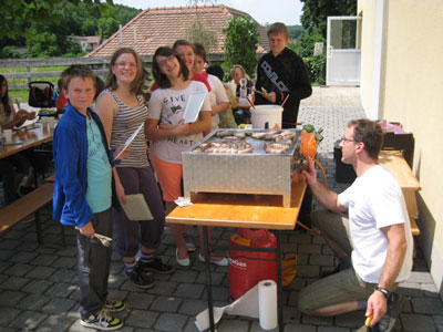 aa_schulabschlussgrillen_2013_5.jpg